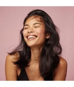 Queenie Laque Cheveux -Magasin De Soins Capillaires 9333478002742 visual